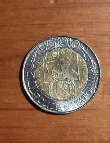 Moneta 500 lire - moneta,